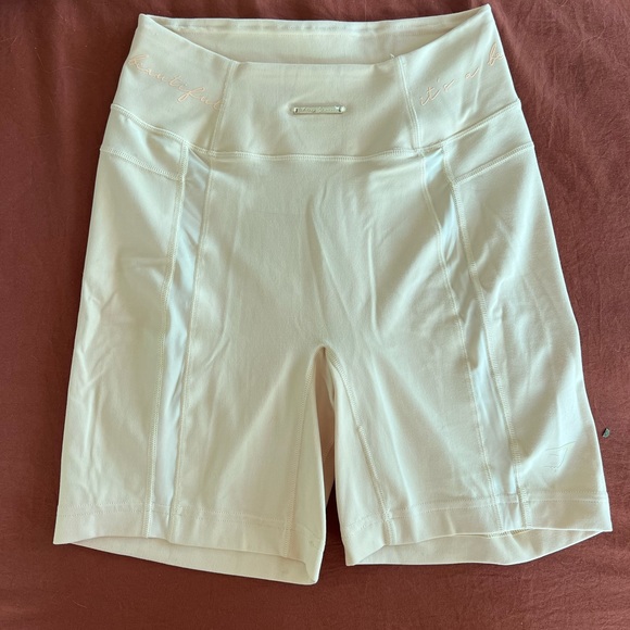 Gymshark Shorts - Picture 5 of 6